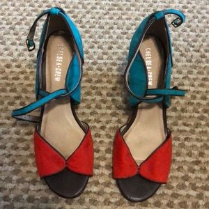 Chelsey Crew since 40 pump